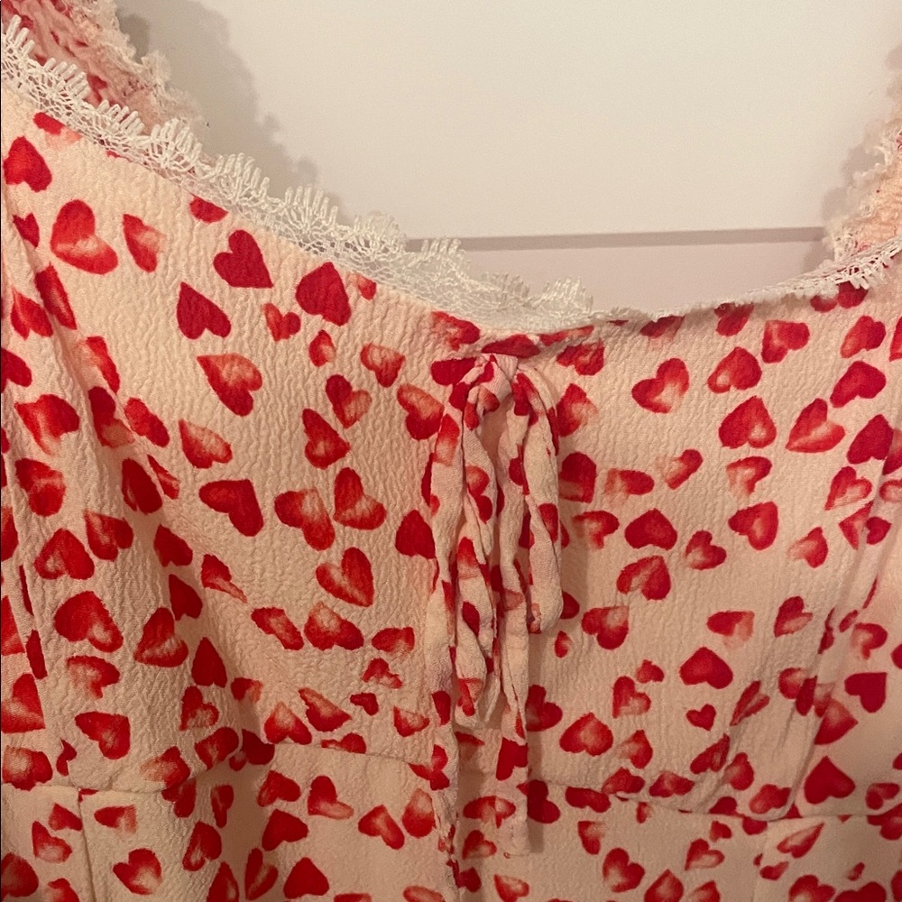 Wild Fable Red Heart Pattern Top - Picture 4 of 4
